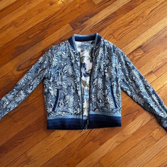 Faherty Reversible Sunwashed Linen Blend Bomber Jacket - BLUE KOLOLI FLORAL - Picture 2 of 5